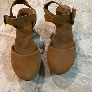 House of Harlow 1960 cherub suede leather mule clogs chestnut